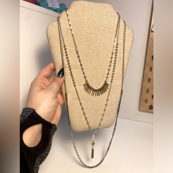 STELLA & DOT - Riad Layering Necklace - Picture 1 of 5